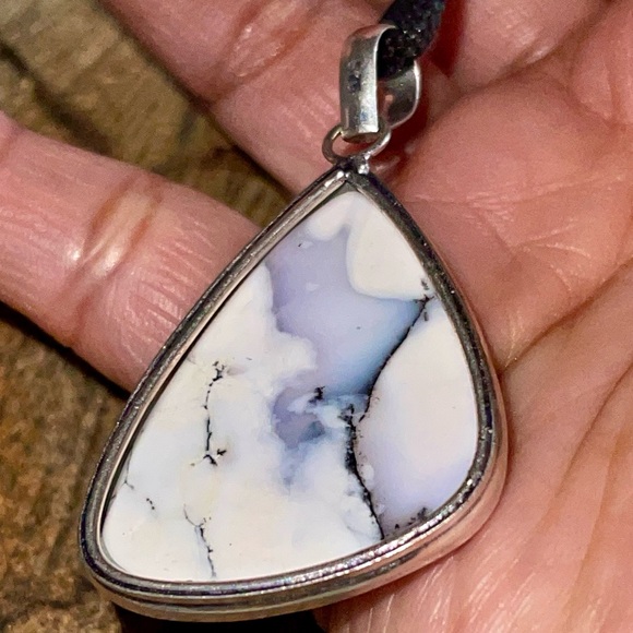 Dendritic Agate Pendant 2" - Picture 6 of 9